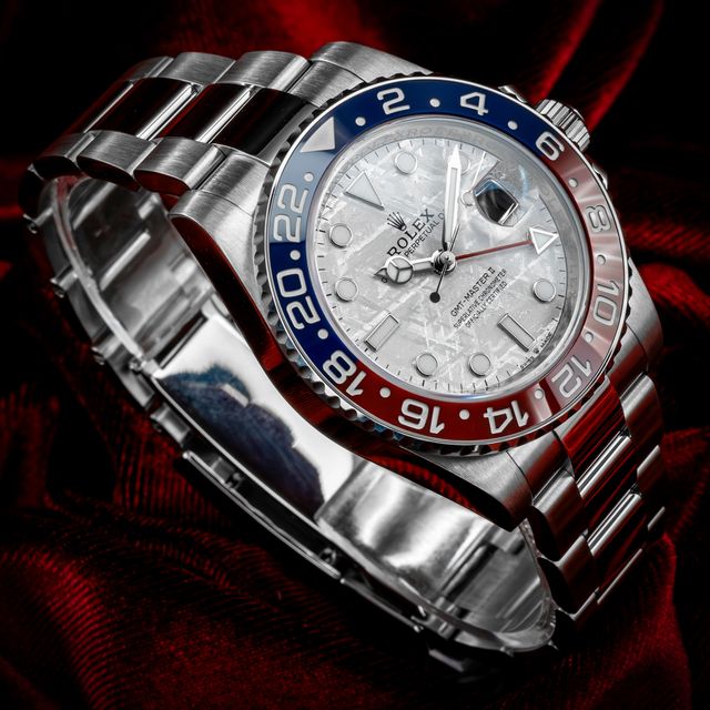 Rolex GMT Master II 126719 BLRO Image 2